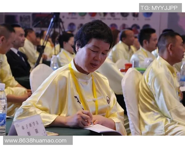 成都羽毛球队的转型之路与未来发展趋势解析